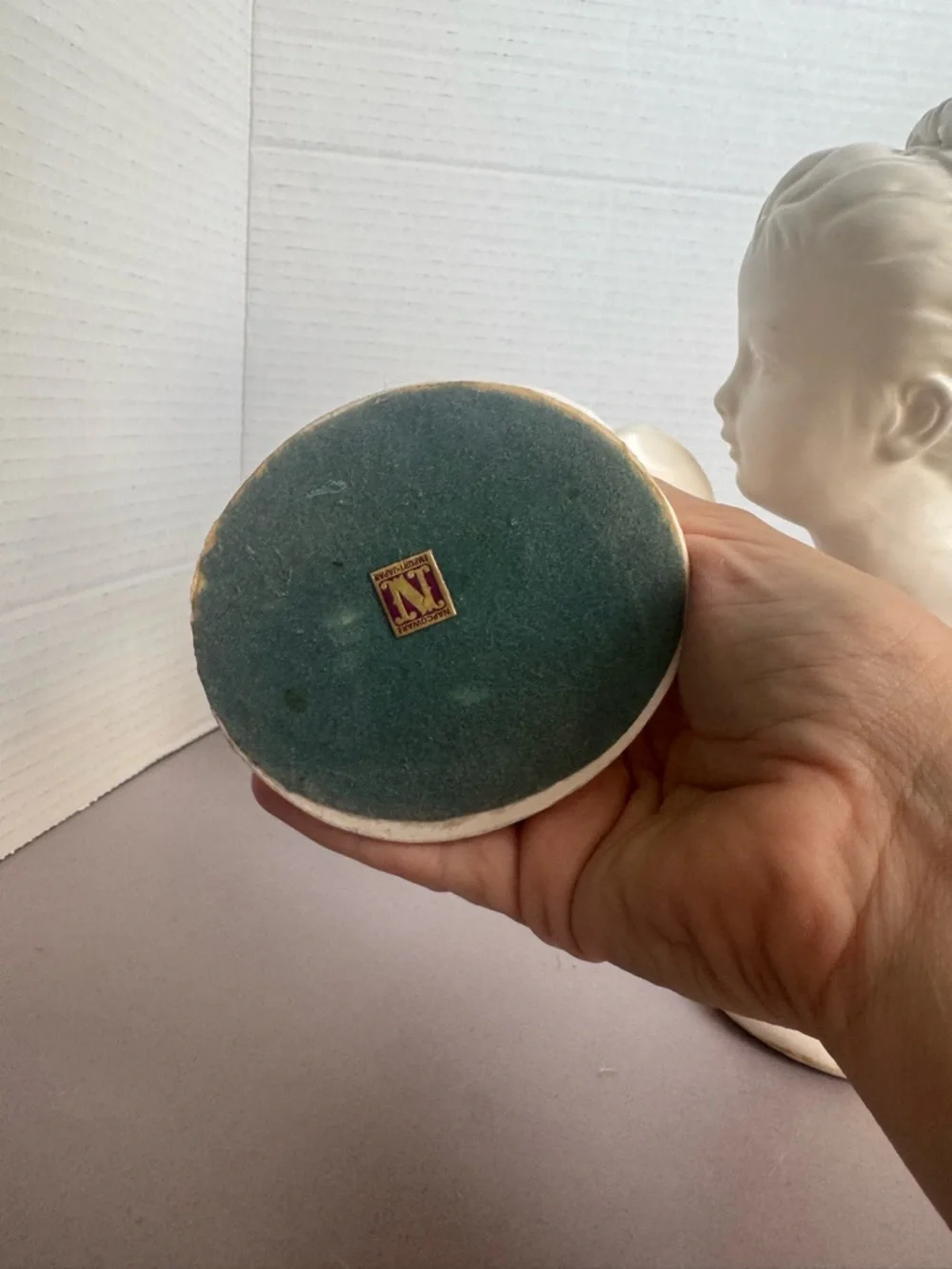 Vintage Ceramic Bust Sculpture Pair - Boy and Girl - Picture 10 of 11